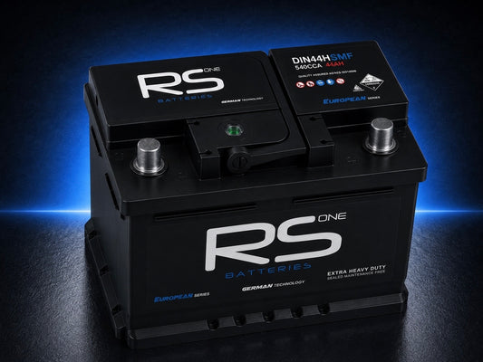 RS ONE DIN44H European Series Starting Battery – 540CCA 44Ah SMF